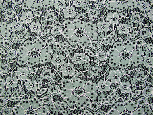 Modello di fiore ricamato nylon durevole su ordinazione di verde del tessuto del pizzo del cotone