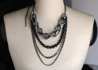 Femmina OEM personalizzate catena artigianalmente collane con perla blu