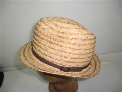 Cappelli con la cinghia di cuoio, cappelli della treccia della rafia della spiaggia di paglia delle donne di estate con la cucitura di zigzag