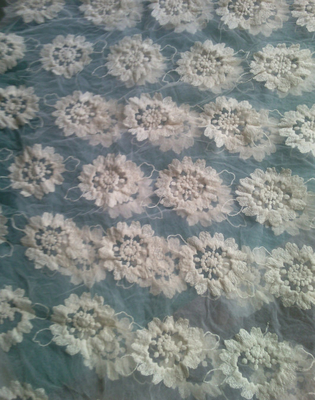 L'organza pura del cotone ha ricamato l'indumento Eco del tessuto del pizzo del fiore amichevole