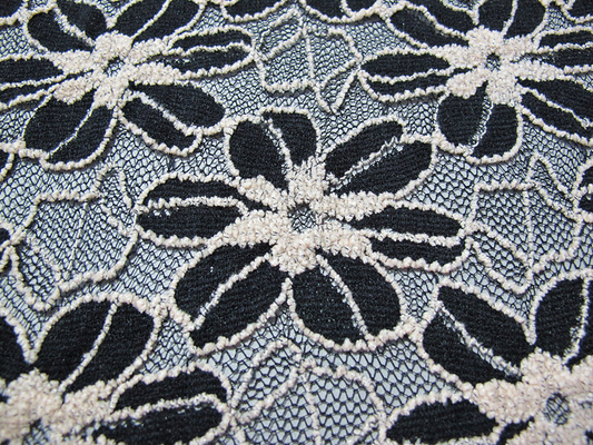 Nero/bianco ha tricottato il tessuto elastico del pizzo per signora Garment Sunflower Pattern CY-DK0008