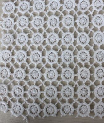 Colore bianco del pizzo di Qmilch del modello solubile in acqua del cerchio nel cotone del latte
