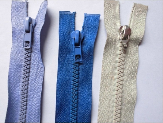 Le chiusure lampo su ordinazione resina di argento di plastica bianca/blu tira per i vestiti 5#
