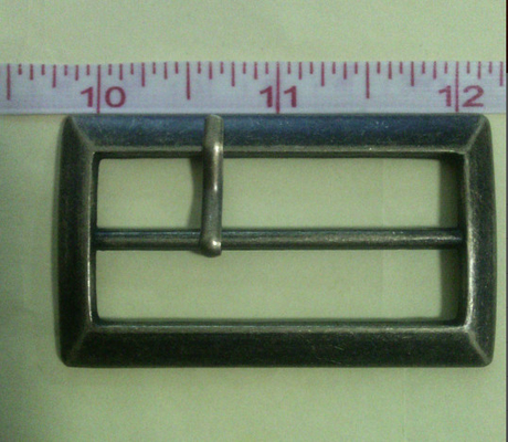 Il fermaglio di cinghia del panno del quadrato del Gunmetal di placcatura, jeans insacca i fermagli dei militari dello zinco